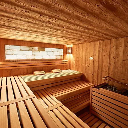 Apartament Panorama Boutique With Complimentary Access At Solbad